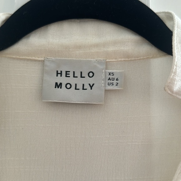 Button Up Top - Picture 5 of 6